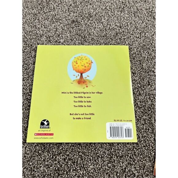 3 Scholastic Fall themed books - Picture 5 of 7